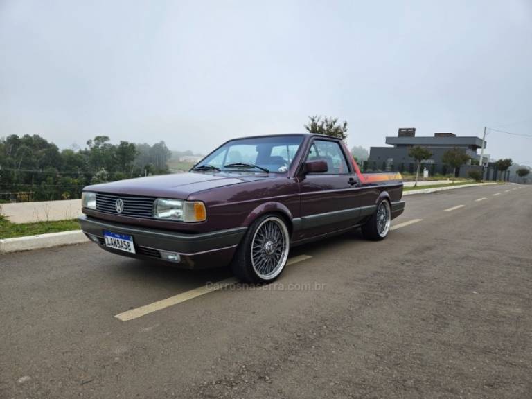 VOLKSWAGEN - SAVEIRO - 1992/1993 - Vermelha - R$ 40.000,00