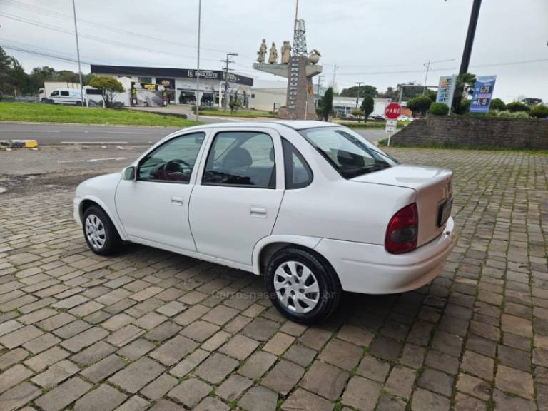 CHEVROLET - CORSA - 2006/2007 - Branca - R$ 21.500,00