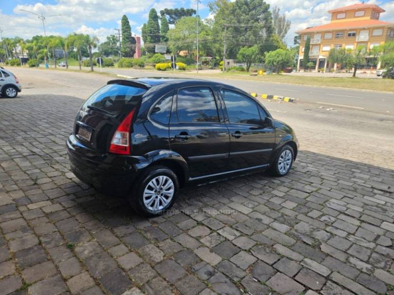 CITROËN - C3 - 2007/2008 - Preta - R$ 21.000,00