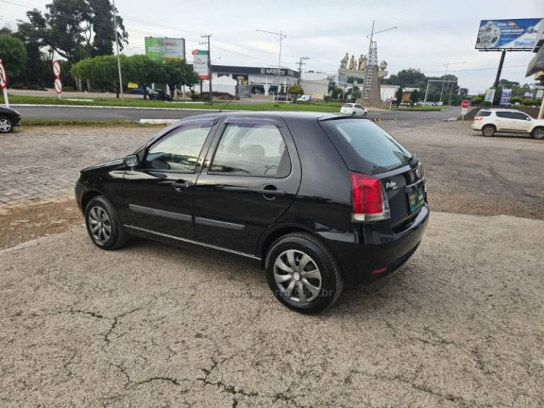 FIAT - PALIO - 2009/2010 - Preta - R$ 28.000,00