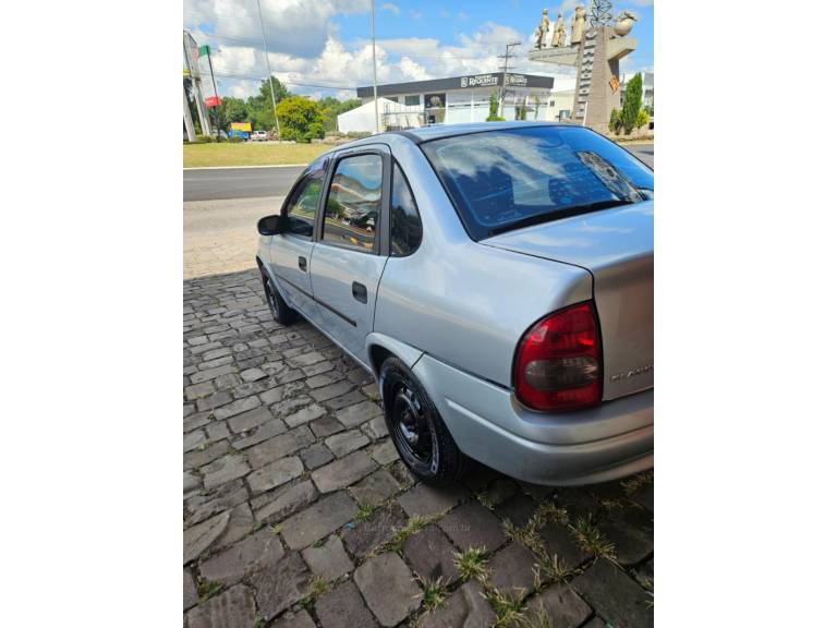 CHEVROLET - CLASSIC - 2009/2009 - Prata - R$ 21.500,00