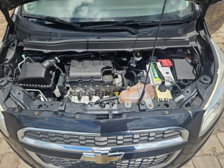 CHEVROLET - SPIN - 2014/2015 - Preta - R$ 42.900,00