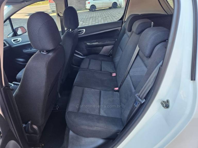 PEUGEOT - 307 - 2009/2010 - Branca - R$ 29.900,00
