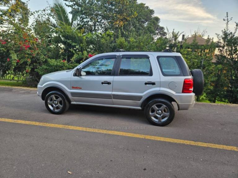 FORD - ECOSPORT - 2009/2009 - Prata - R$ 34.500,00