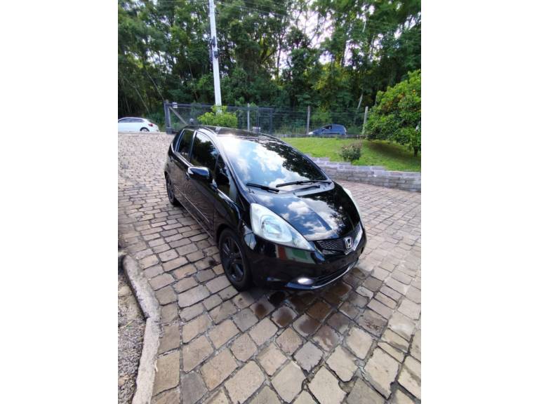 HONDA - FIT - 2009/2009 - Preta - R$ 40.000,00