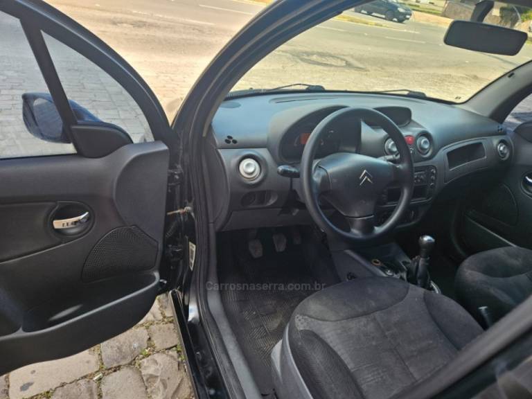 CITROËN - C3 - 2007/2008 - Preta - R$ 21.000,00