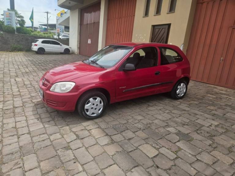 CHEVROLET - CELTA - 2007/2007 - Vermelha - R$ 18.900,00