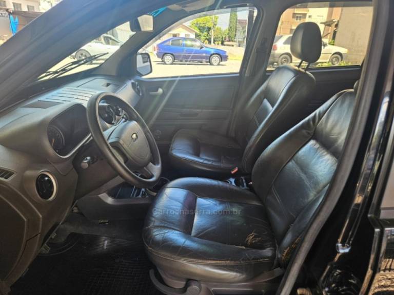 FORD - ECOSPORT - 2005/2005 - Preta - R$ 26.500,00