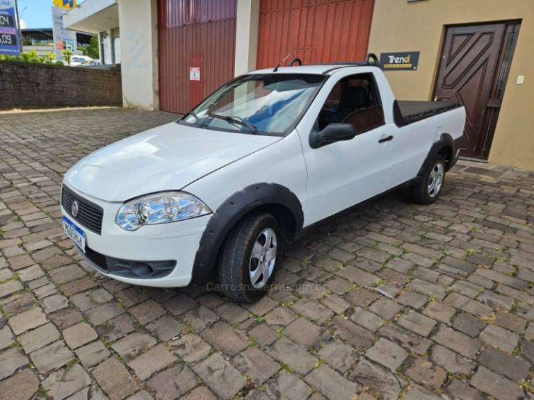 FIAT - STRADA - 2009/2010 - Branca - R$ 34.500,00