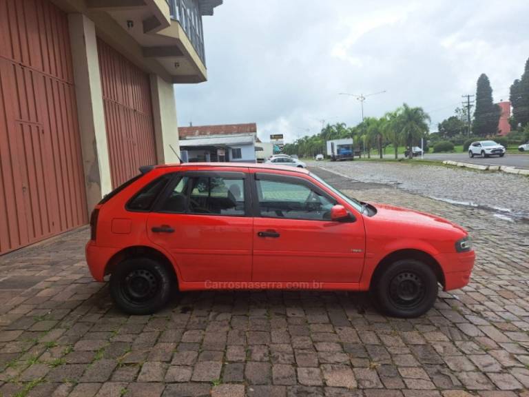VOLKSWAGEN - GOL - 2013/2013 - Vermelha - R$ 28.900,00