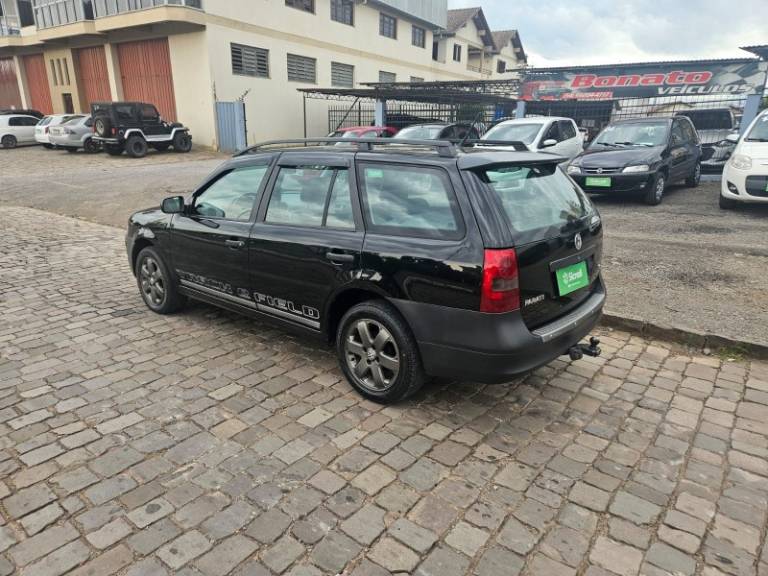 VOLKSWAGEN - PARATI - 2007/2008 - Preta - R$ 33.900,00