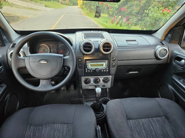 FORD - ECOSPORT - 2009/2009 - Prata - R$ 34.500,00