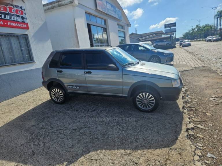 FIAT - UNO - 2009/2010 - Cinza - R$ 25.900,00