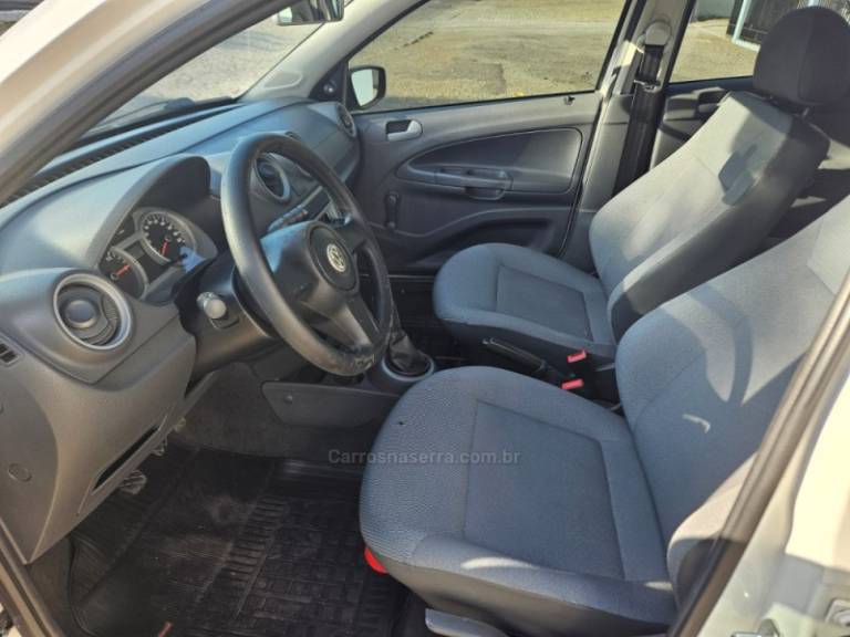 VOLKSWAGEN - GOL - 2009/2010 - Branca - R$ 23.900,00