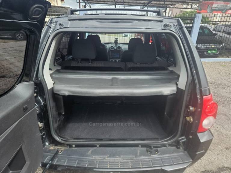 FORD - ECOSPORT - 2008/2008 - Preta - R$ 34.000,00