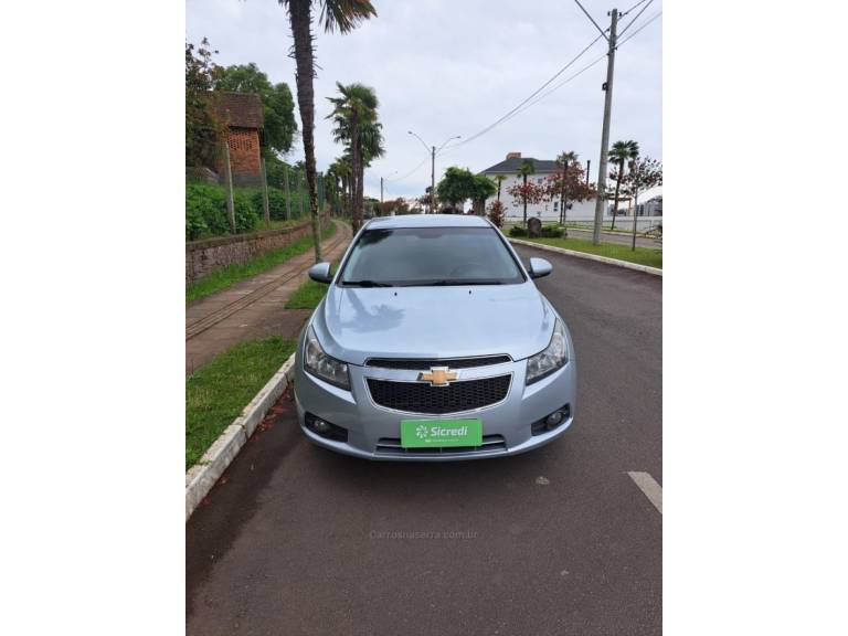 CHEVROLET - CRUZE - 2012/2013 - Prata - R$ 55.900,00