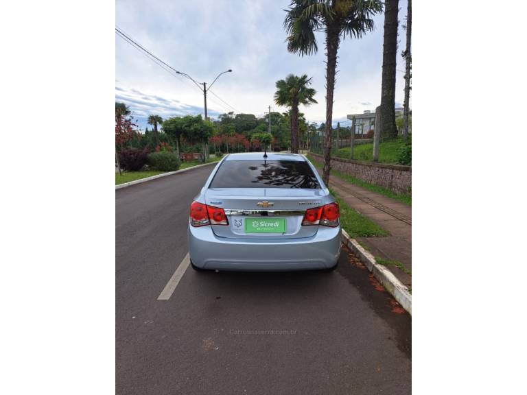 CHEVROLET - CRUZE - 2012/2013 - Prata - R$ 55.900,00
