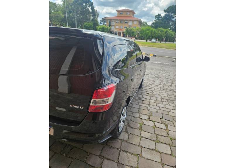 CHEVROLET - SPIN - 2014/2015 - Preta - R$ 42.900,00