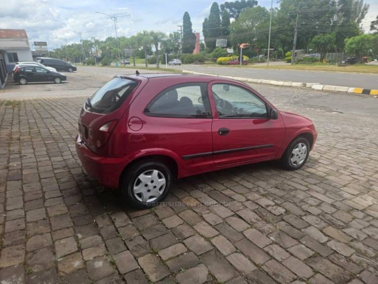 CHEVROLET - CELTA - 2007/2007 - Vermelha - R$ 18.900,00