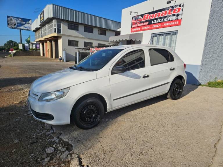 VOLKSWAGEN - GOL - 2009/2010 - Branca - R$ 23.900,00