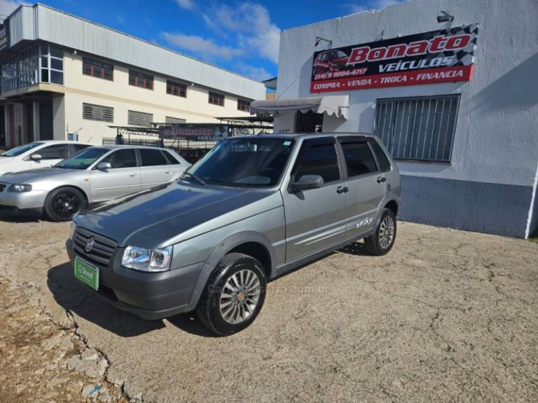 FIAT - UNO - 2009/2010 - Cinza - R$ 25.900,00