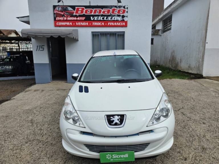 PEUGEOT - 207 - 2012/2013 - Branca - R$ 26.500,00