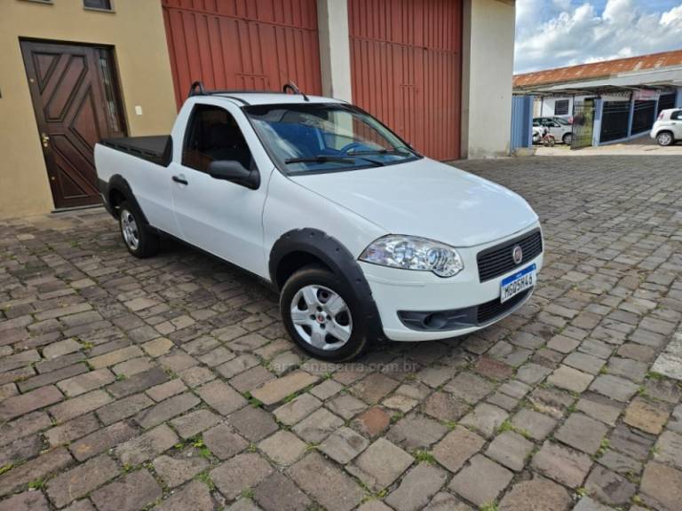 FIAT - STRADA - 2009/2010 - Branca - R$ 34.500,00